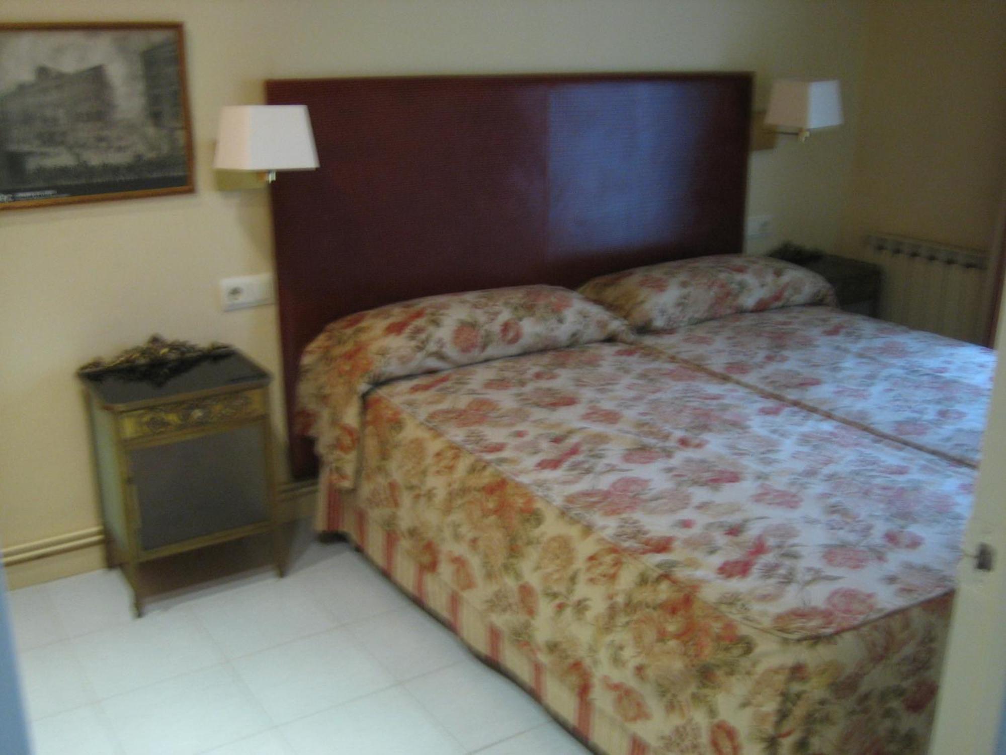 Sant Jordi Girona 97 Apartment