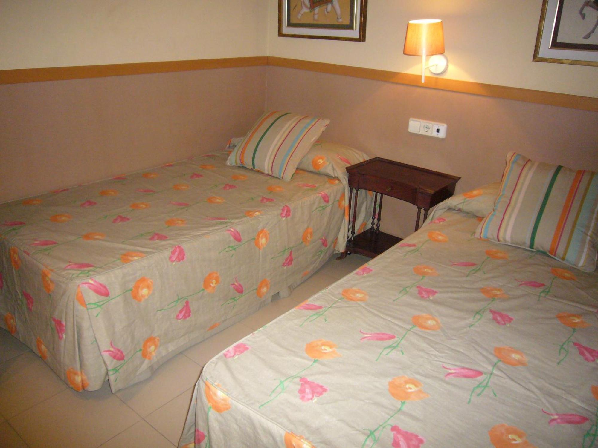 Apartment Sant Jordi Girona 97